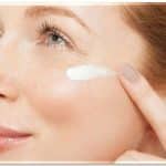 Cuál es la importancia de utilizar protector solar en la rutina diaria de cuidado de la piel